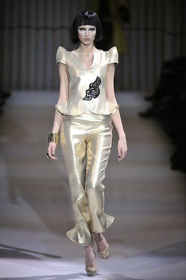 Giorgio Armani, moda primavera verano 